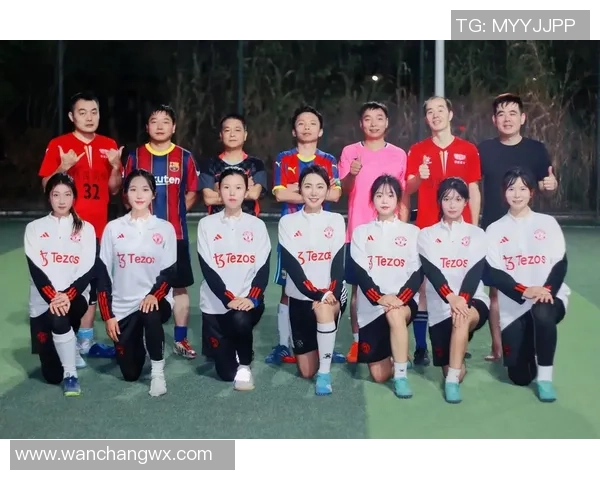 世界足球明星齐聚浙江展现足球魅力与激情的盛宴 世界足球明星齐聚浙江展现足球魅力与激情的盛宴