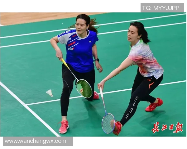 武汉羽毛球队与南京羽毛球队赛后复盘分析团队配合与战术执行的关键因素 武汉羽毛球队与南京羽毛球队赛后复盘分析团队配合与战术执行的关键因素